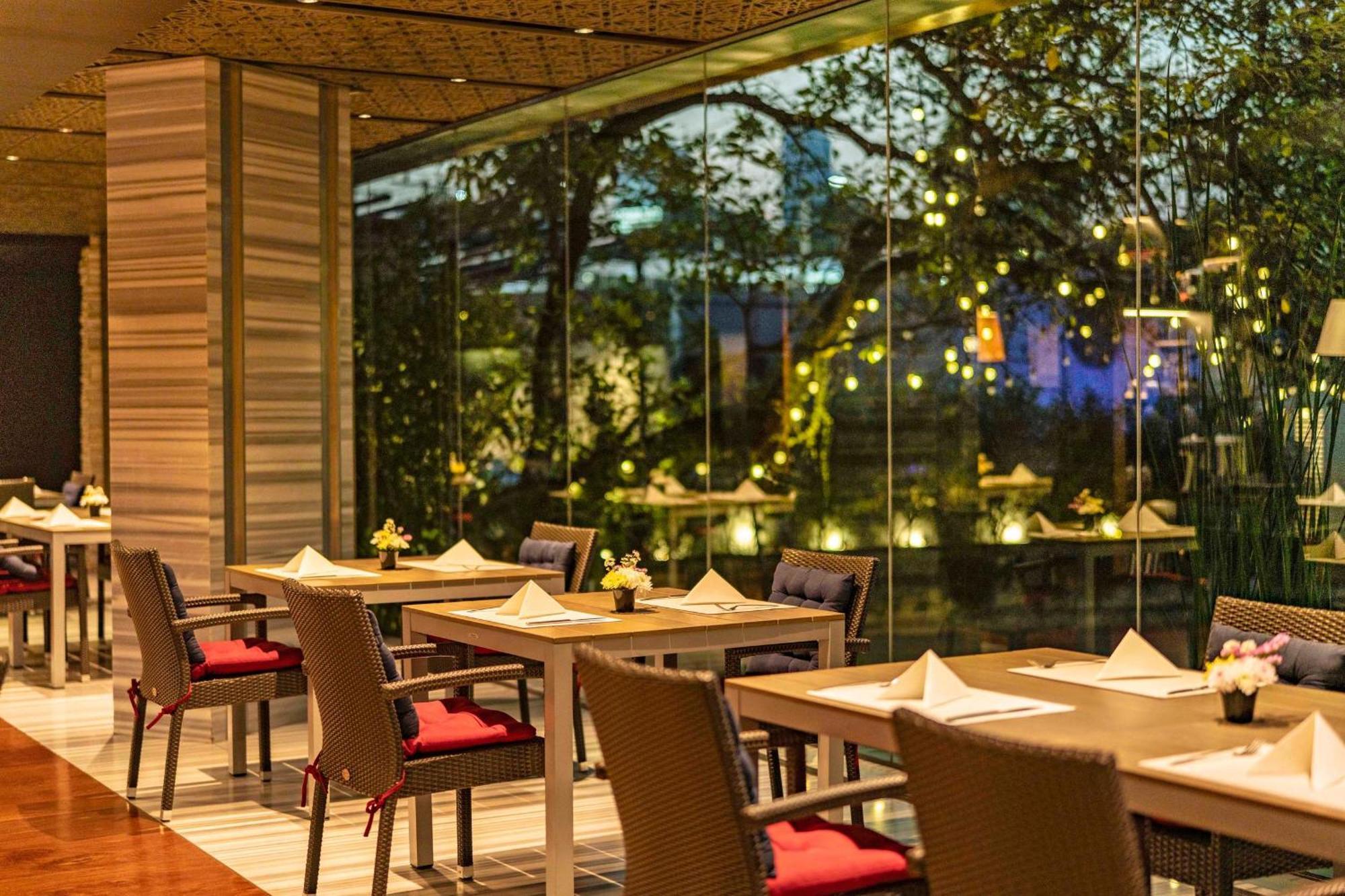 Tui Blue Maduzi Hotel Bangkok Eksteriør billede